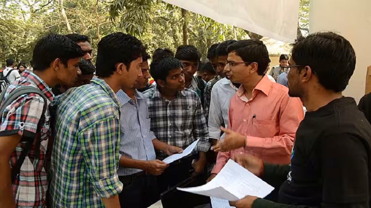 Visva-Bharati professor quits report panel alleging doctored meeting minutes, staff shortage